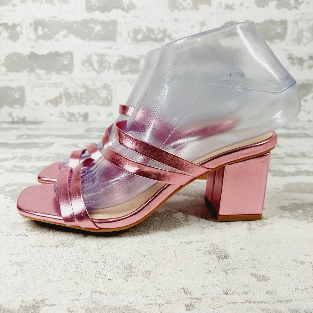 NEW BP. Bertie Pink Punch Metallic Open Toe Strappy Block Heel Sandals V322